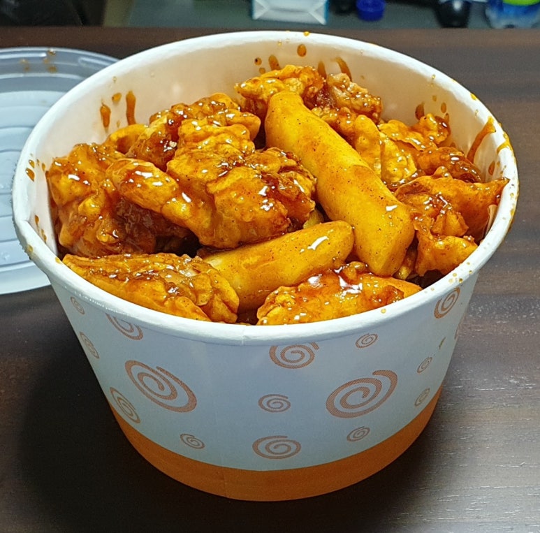 꿀잔치닭강정 이미지