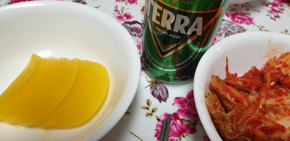 노랑단무지 이미지