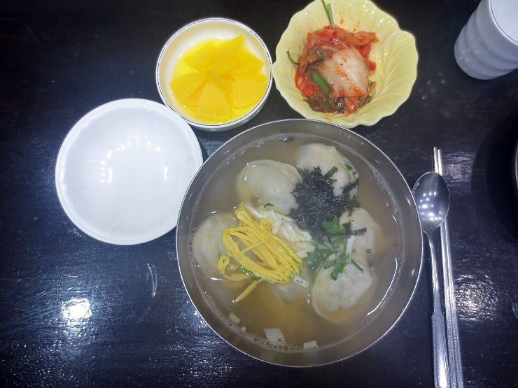 이씨네손만두 이미지