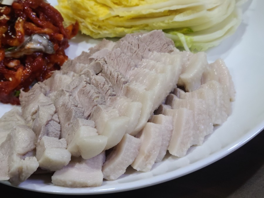 김가네 장군 왕족발 이미지