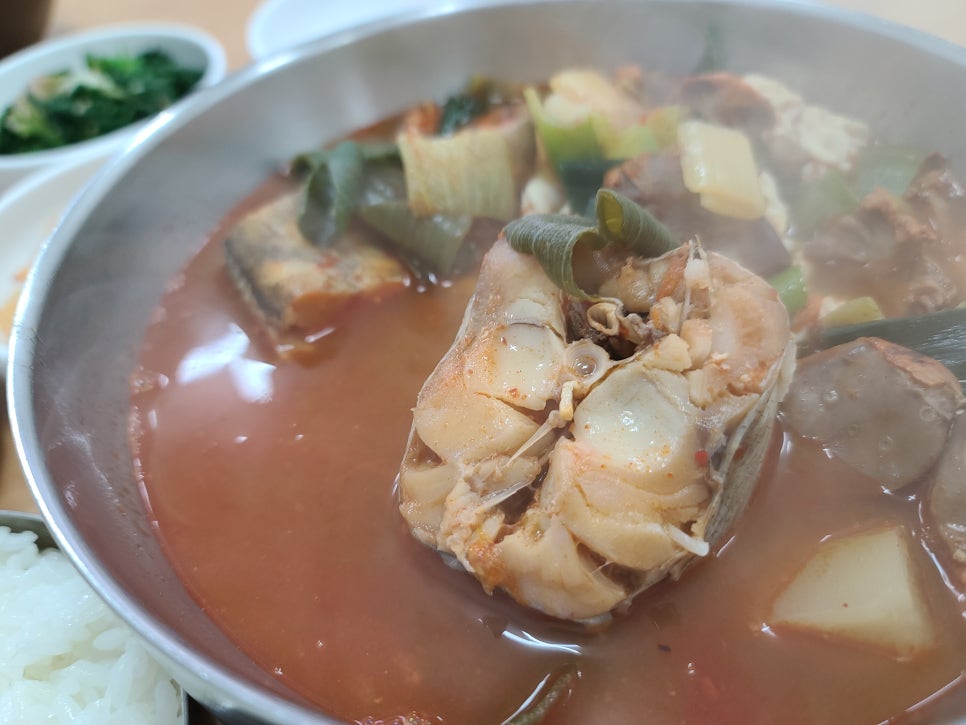 대왕동태탕 이미지