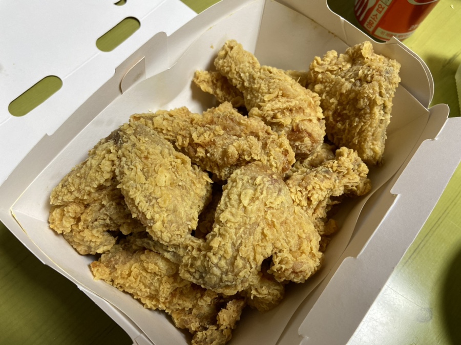 비에이치씨치킨군산나운 이미지