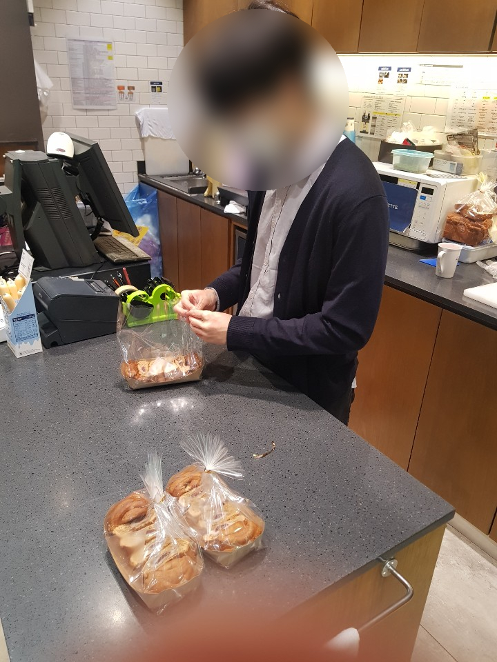 파리바게뜨철산점 이미지