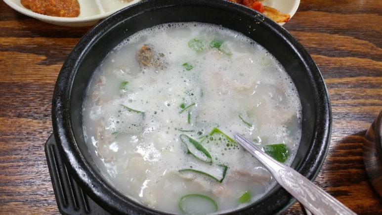양산돼지국밥 이미지