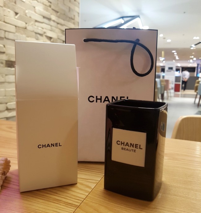 메리의화장대 이미지