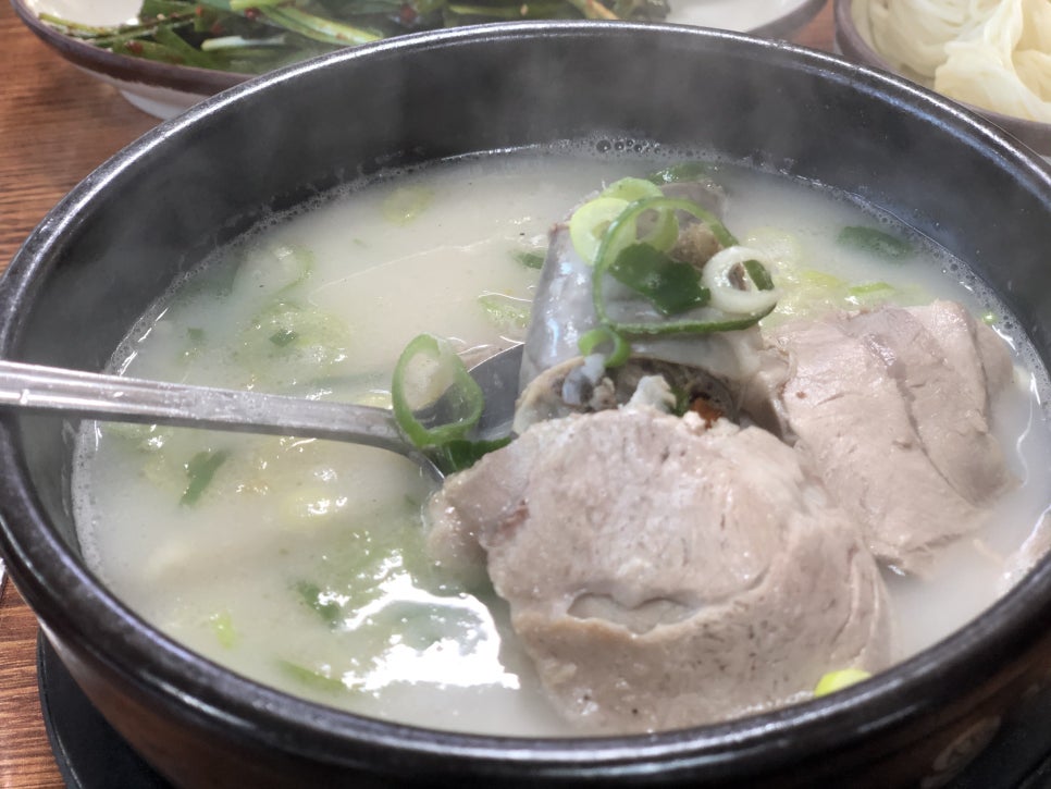 양산돼지국밥 이미지