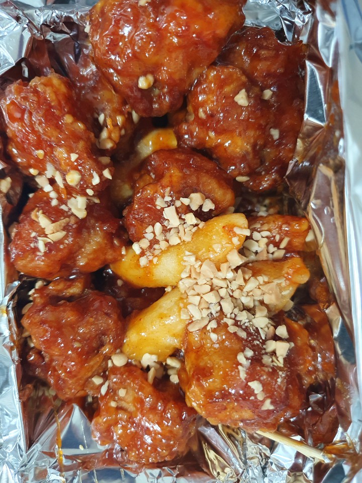 큰집닭강정동묘점 이미지