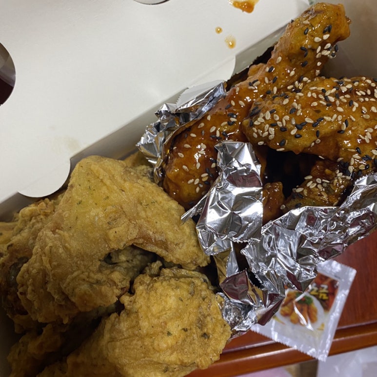 와그너치킨 이미지