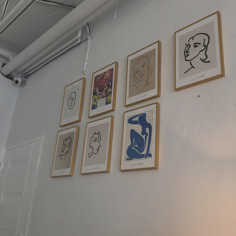 나빌레라((Cafe Navillera) 이미지