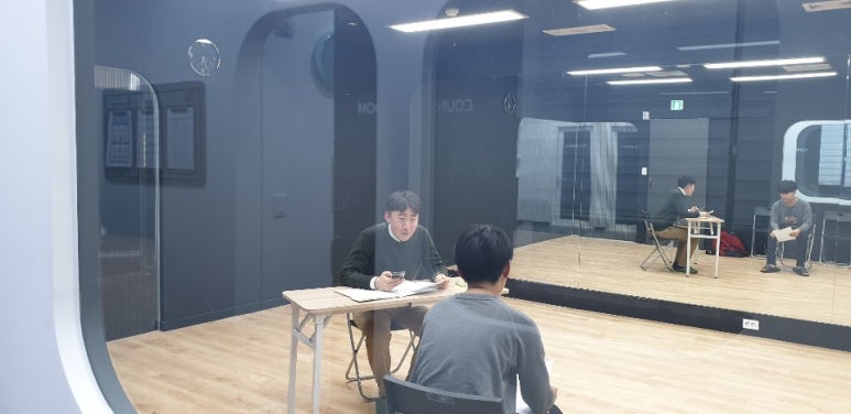 스터닝스타아카데미연기뮤지컬학원 이미지