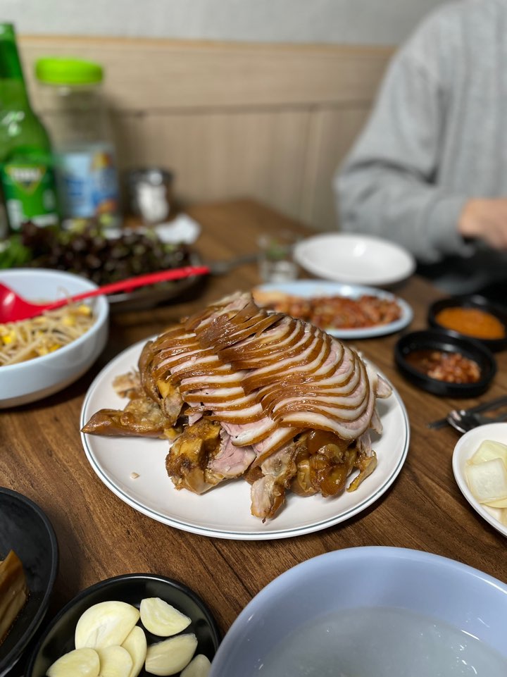 장충왕족보쌈 이미지