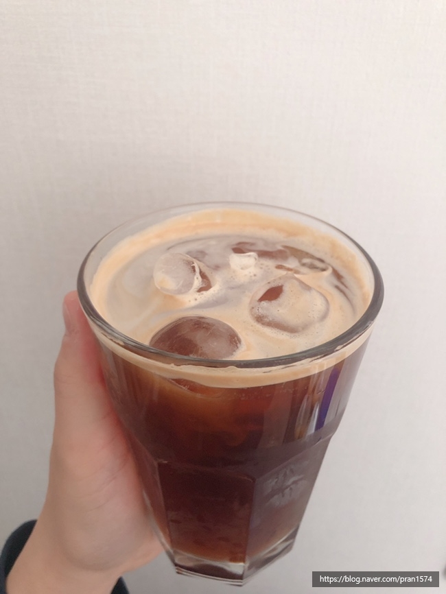 깔로르 이미지
