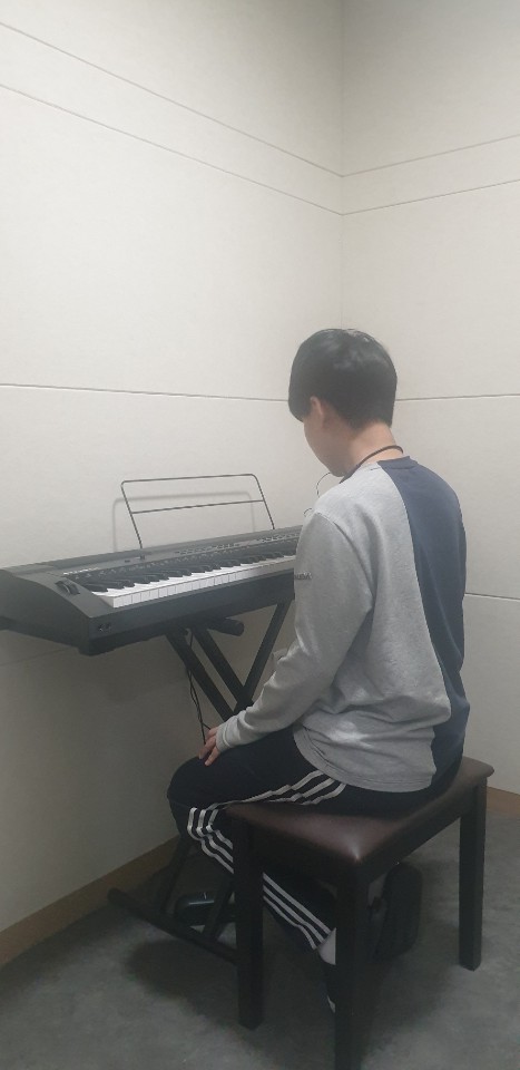 스터닝스타아카데미연기뮤지컬학원 이미지
