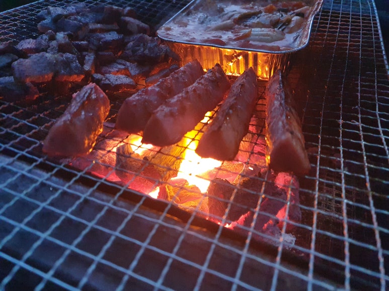 지브로 푸드 이미지