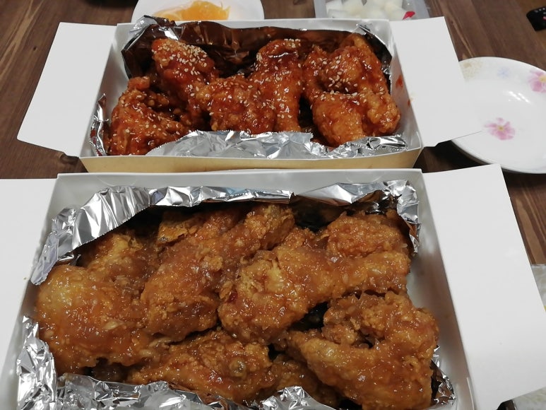 비앤비치킨 이미지