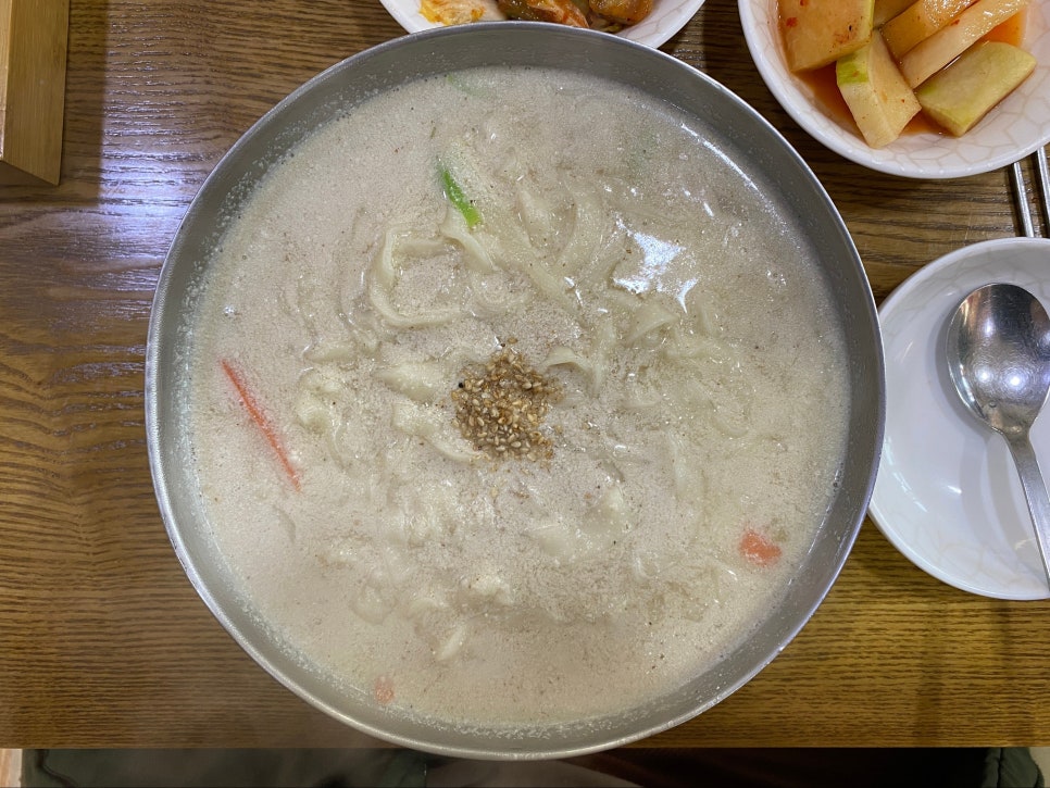 성화칼국수 이미지