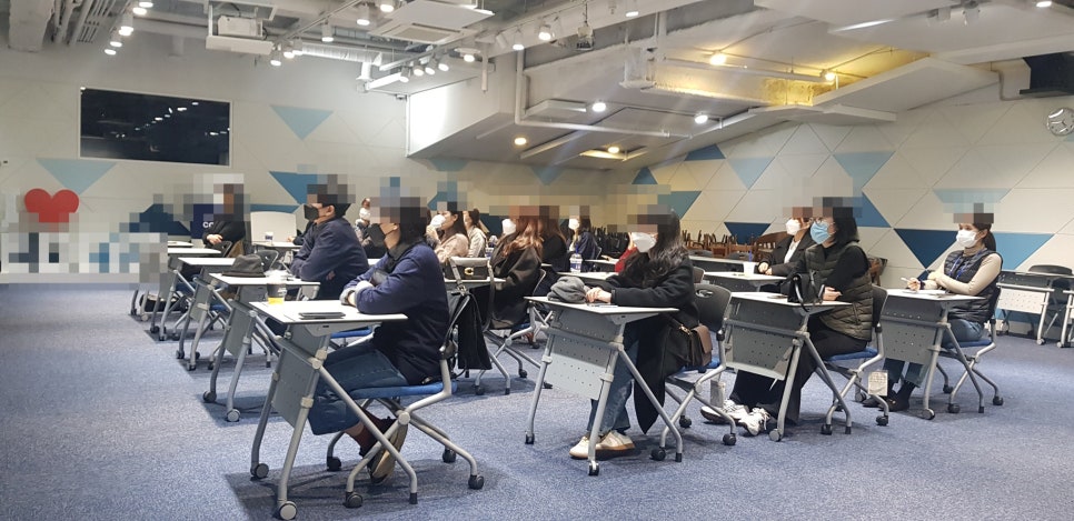 하이터치교육연구소 이미지