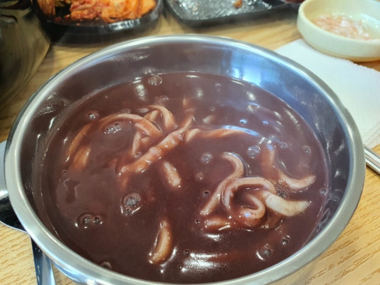 옛날팥칼국수 이미지