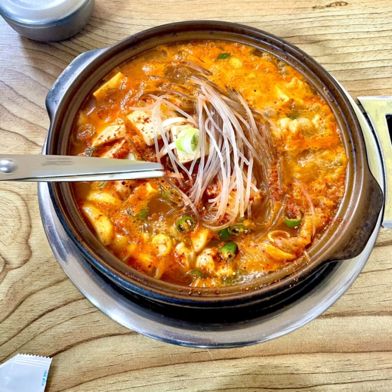 돼지왕자김치공주 이미지