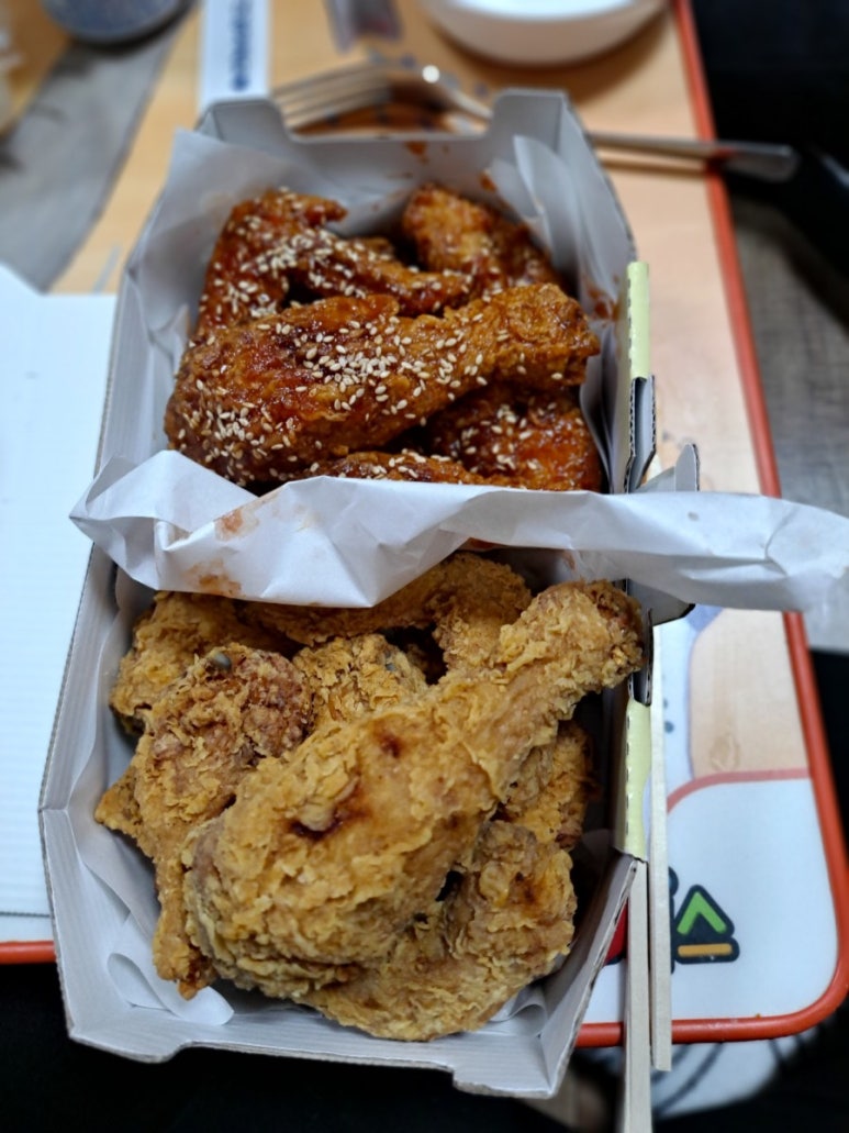 아로하치킨 이미지