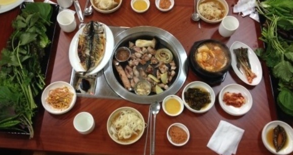 흥분돼지 이미지