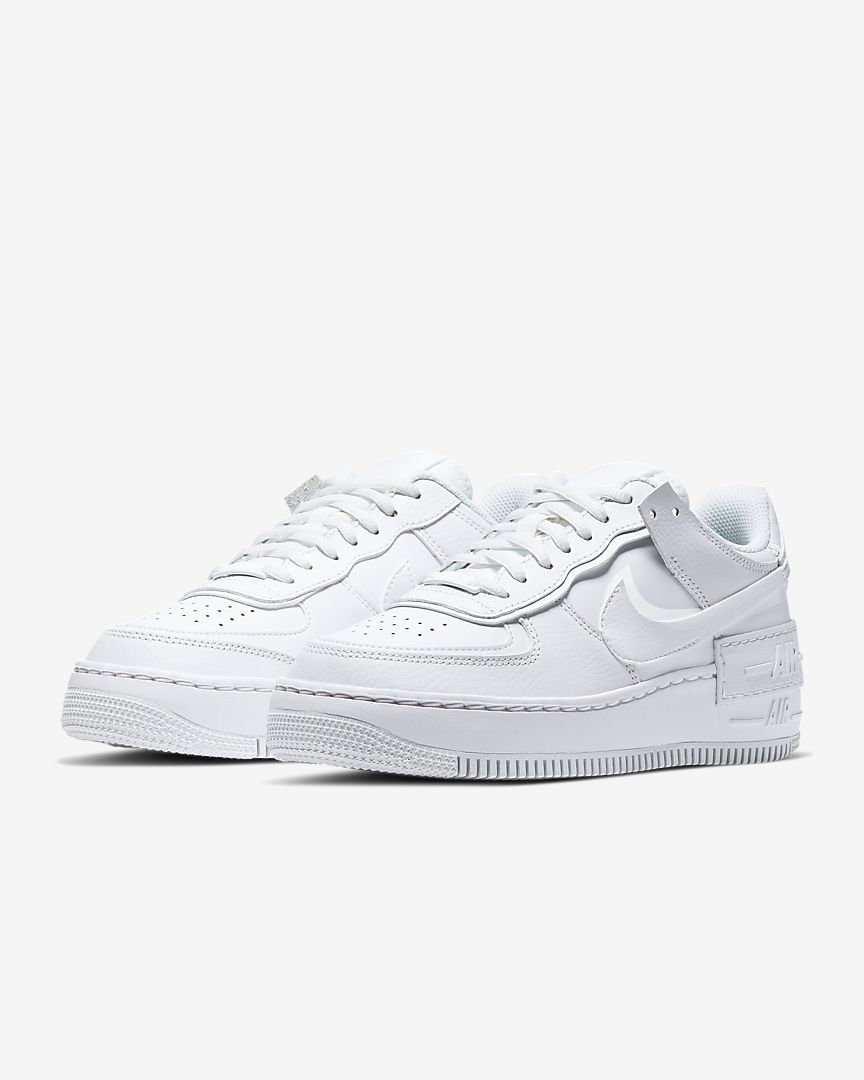 화이트쉐도우(White Shadow) 이미지