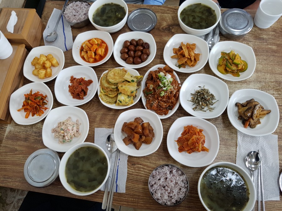 엄마손한식뷔페 이미지