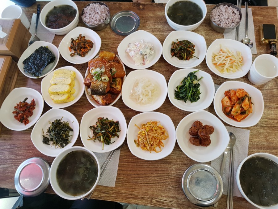 엄마손한식뷔페 이미지