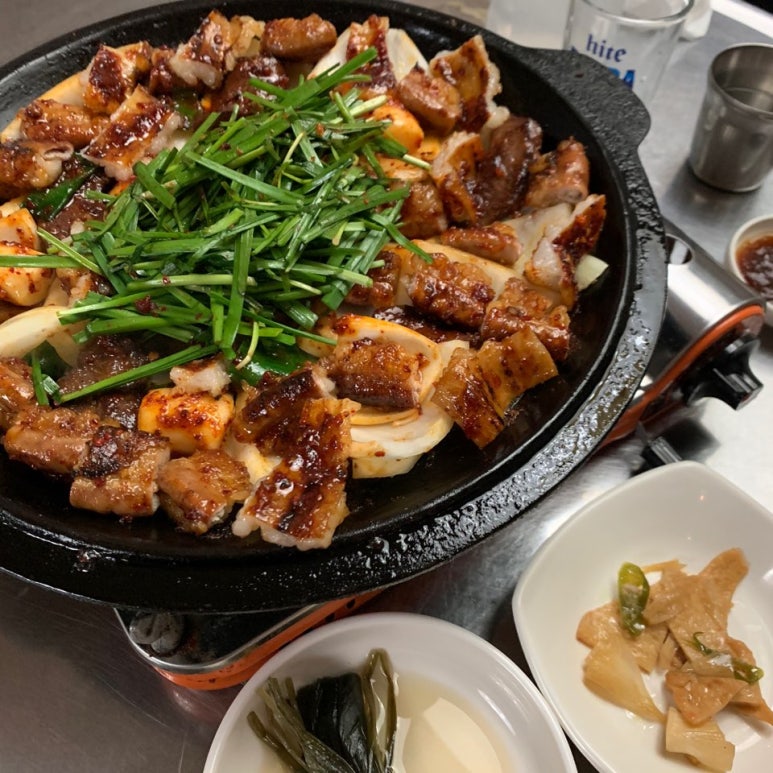 무쇠곱창 이미지