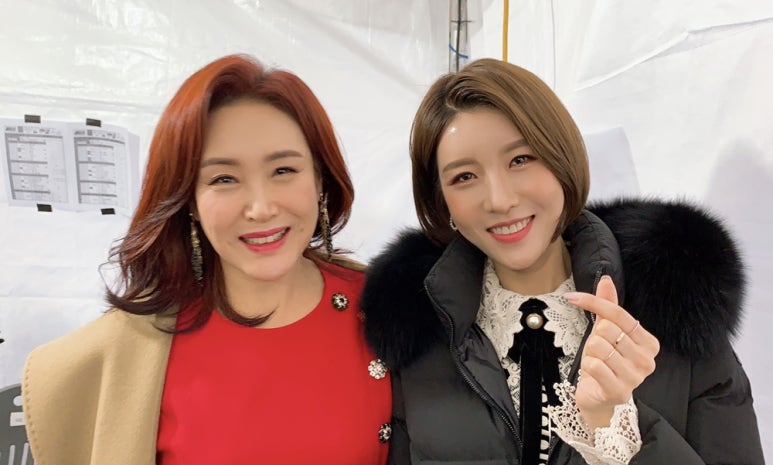 진달래까페 이미지