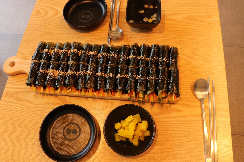 꼬마김밥콤마 이미지