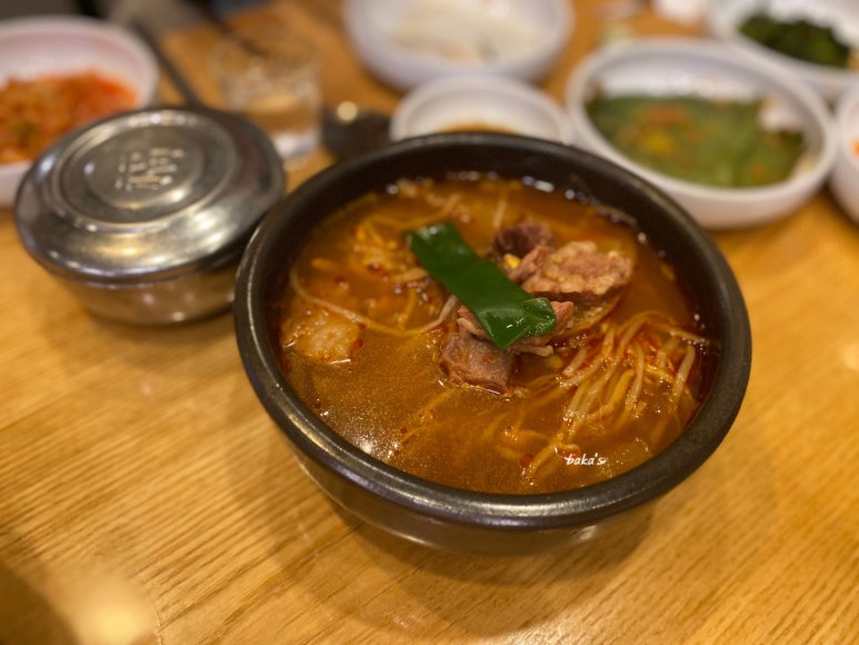 호로록건진국수 이미지