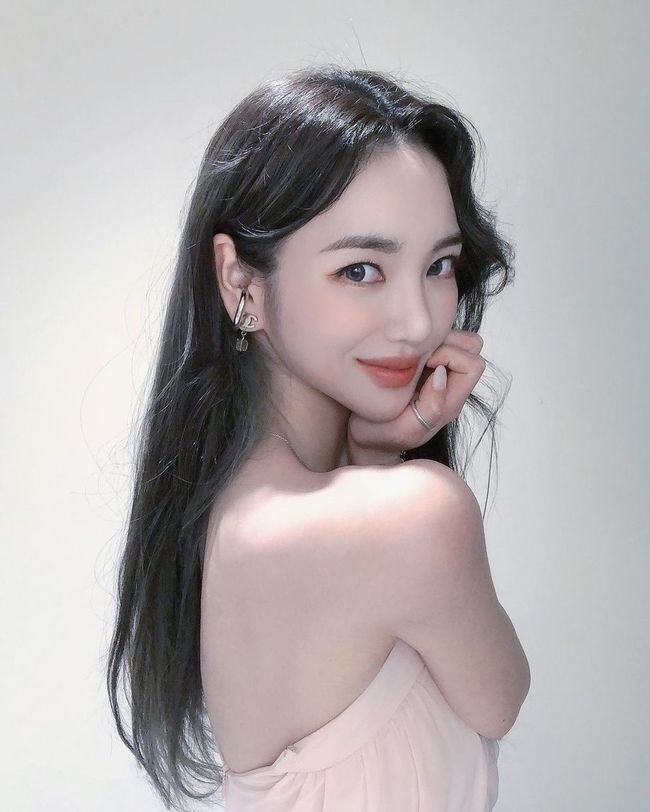 예쁨그자체 이미지