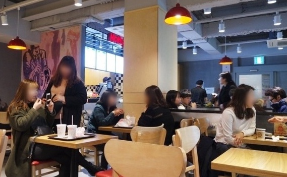 맘스터치천안 이미지