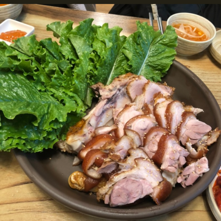 지성훈왕족발 이미지