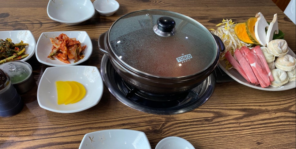 팔공손만두 이미지