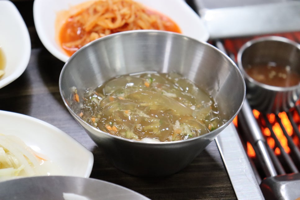 뚱돼지식당 이미지