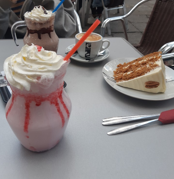 caffe&츄러스 이미지