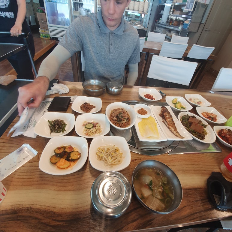 필그린모텔 이미지