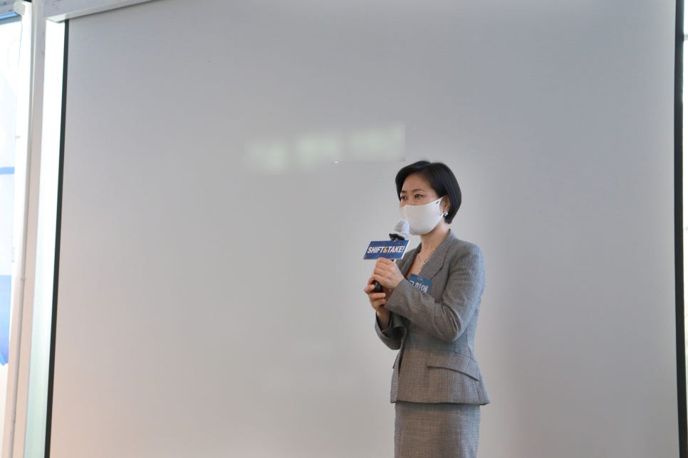 클라우드에프앤씨 이미지