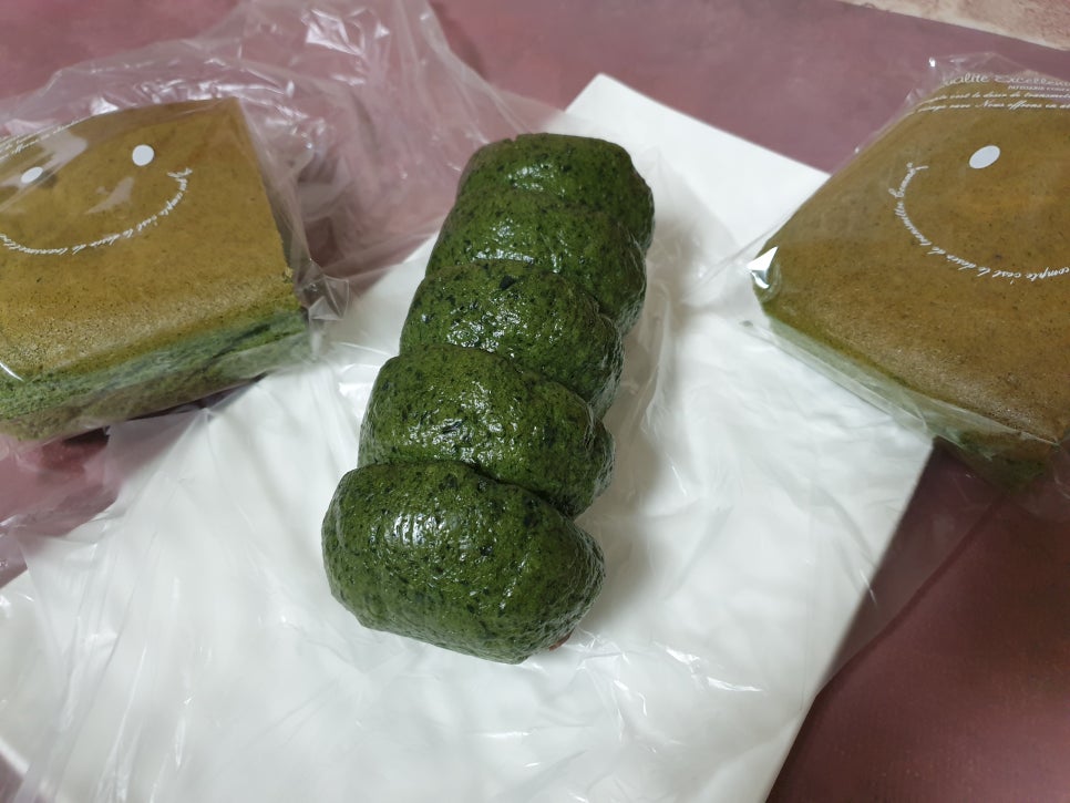 코시롱보리빵 이미지