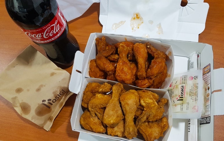 호식이두마리치킨대명 이미지