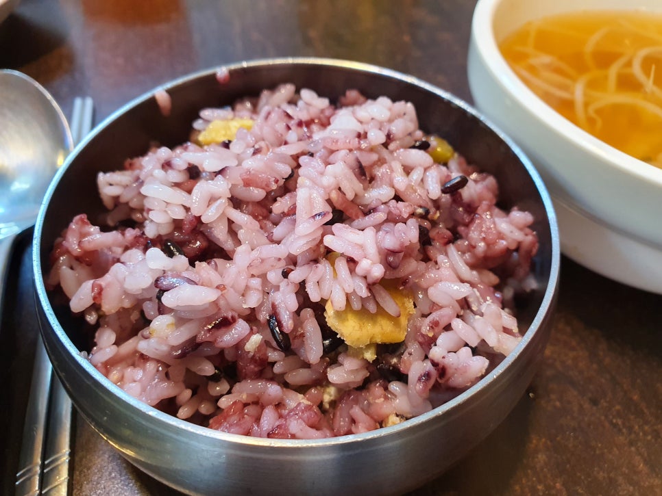 우리두리식당 이미지
