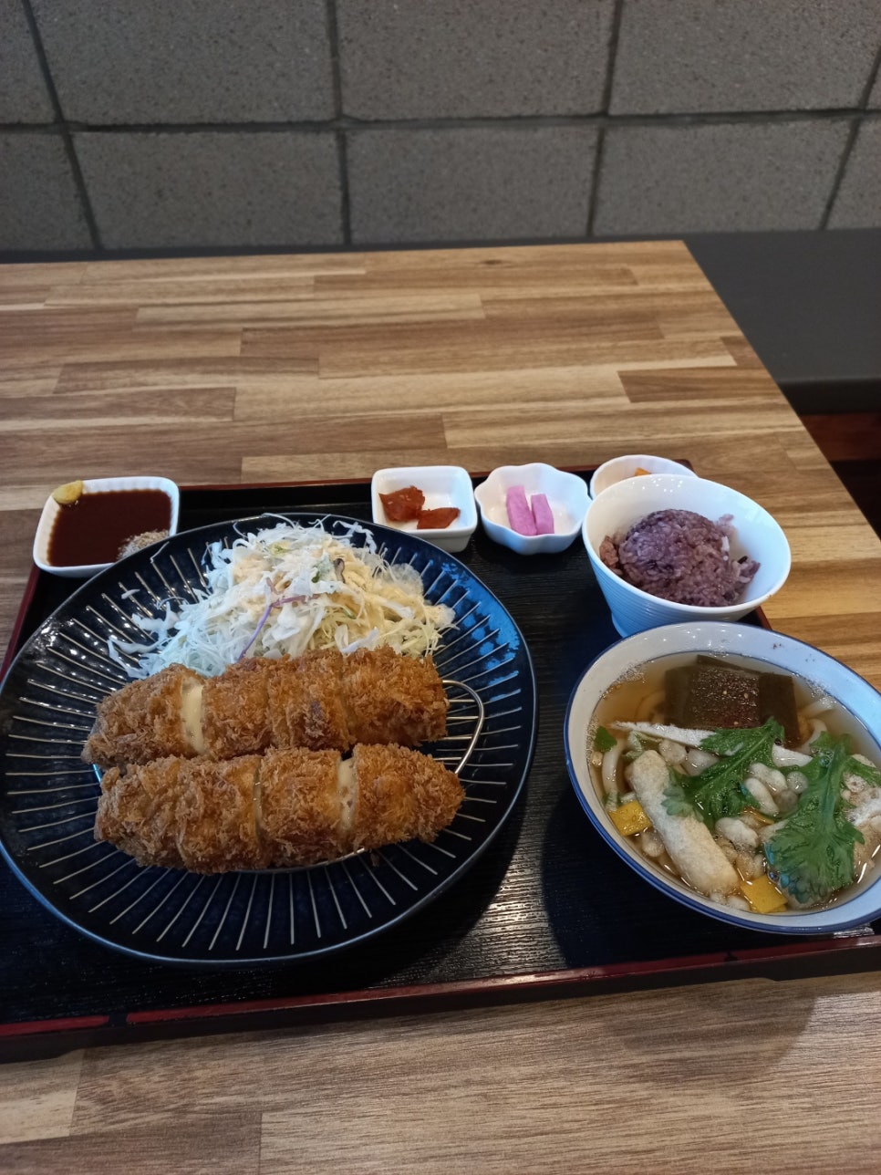 돼랑이우랑이 이미지