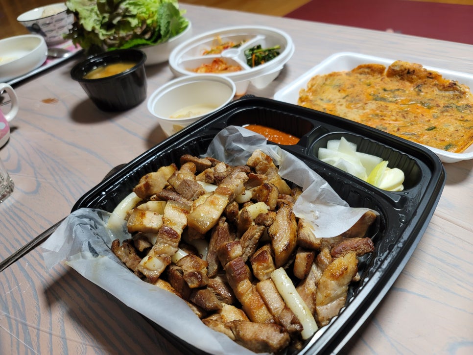 문경약돌돼지 이미지