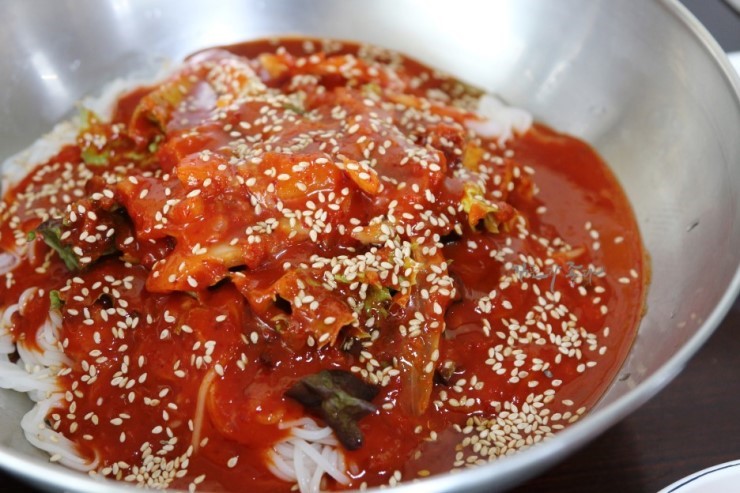 뚝방국수 이미지