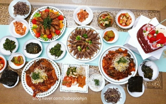 봄꽃달케이크 이미지