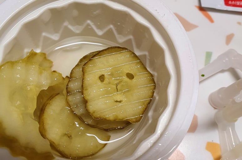 베이식스피자 이미지