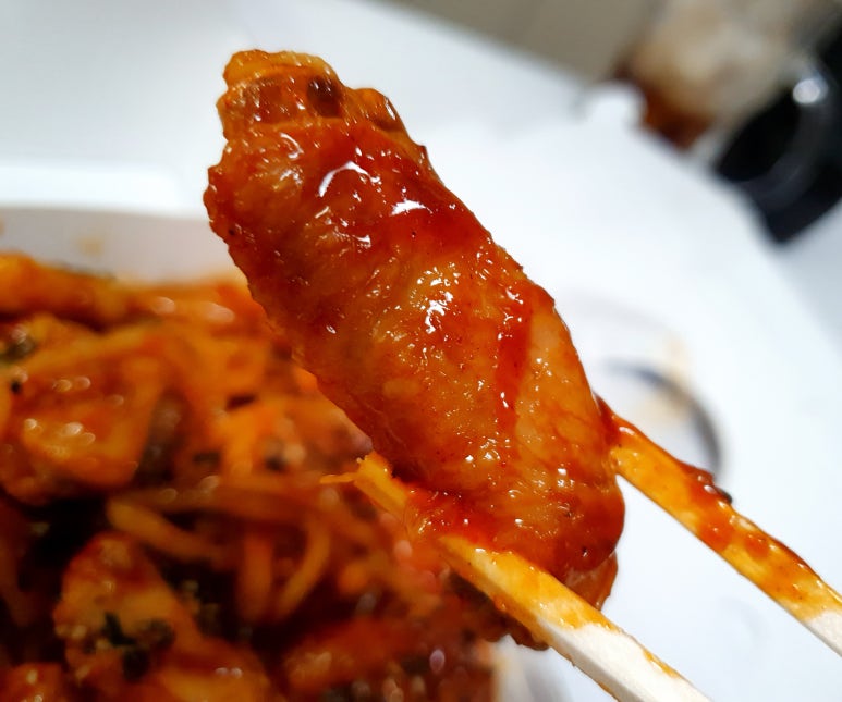 동근이숯불두마리치킨 이미지