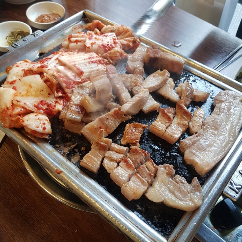 생김치오겹살 이미지